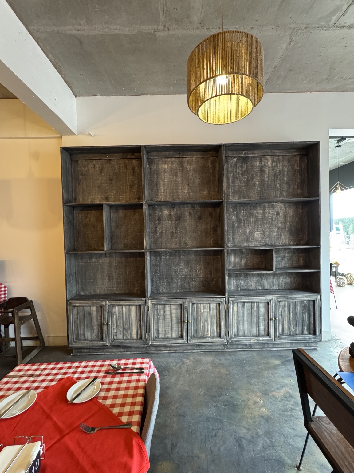 Mueble Taikkee compartido en un hogar, imagen 9