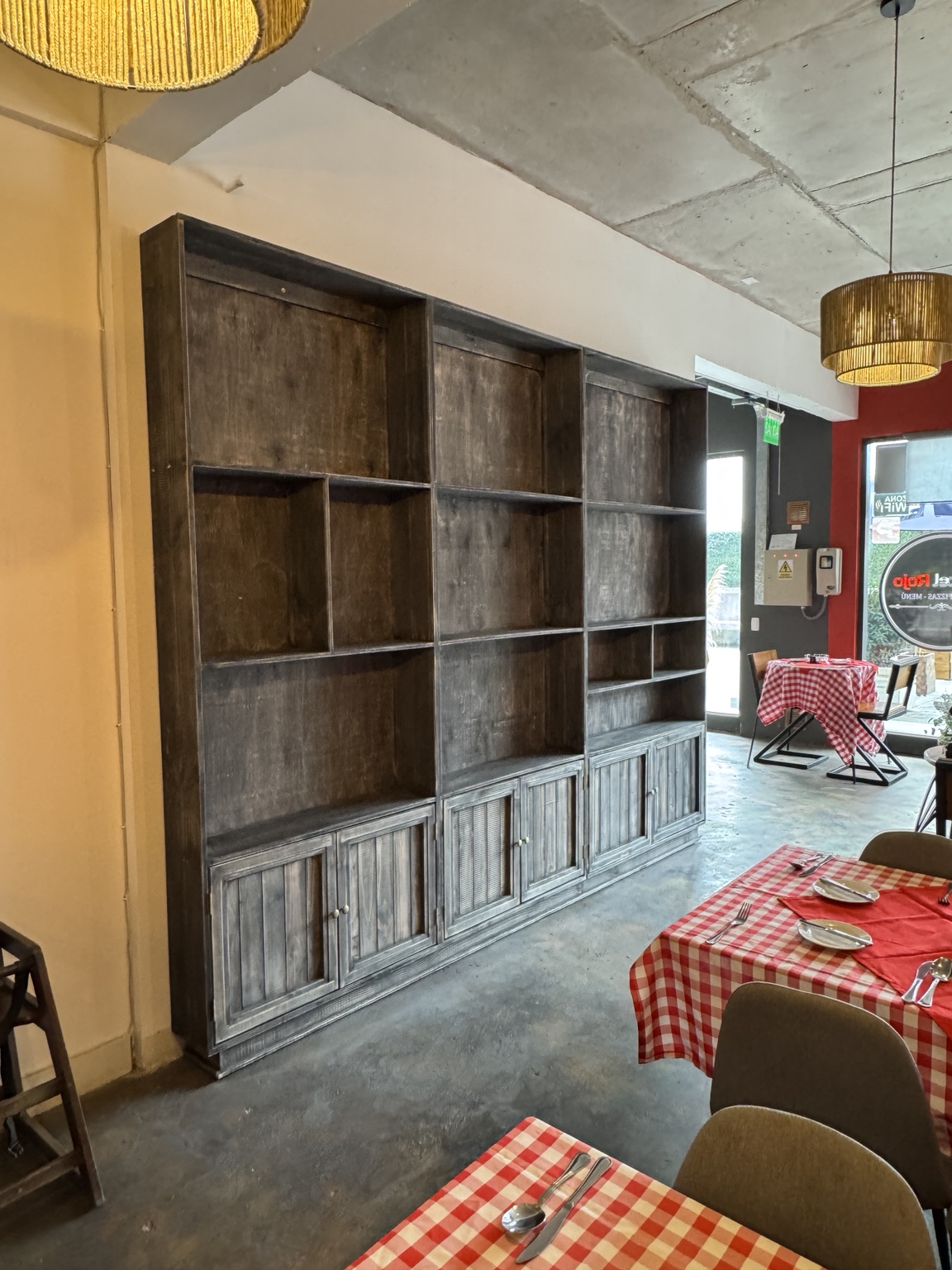 Mueble Taikkee compartido en un hogar, imagen 10